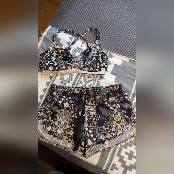 Seafolly bikini and board shorts FREE SPIRIT - Picture 1 of 10